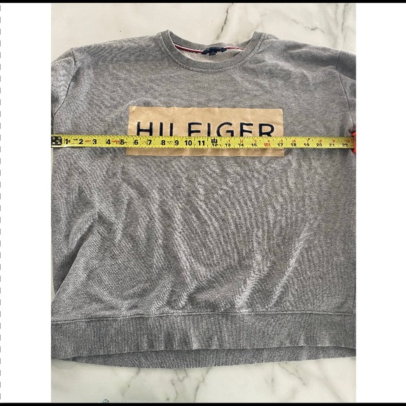 TOMMY HILFIGER SWEATER XL - Picture 2 of 5